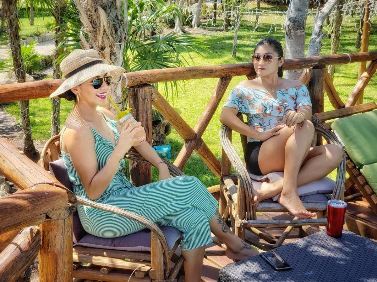 Hotel El Chital Raudales エクステリア 写真